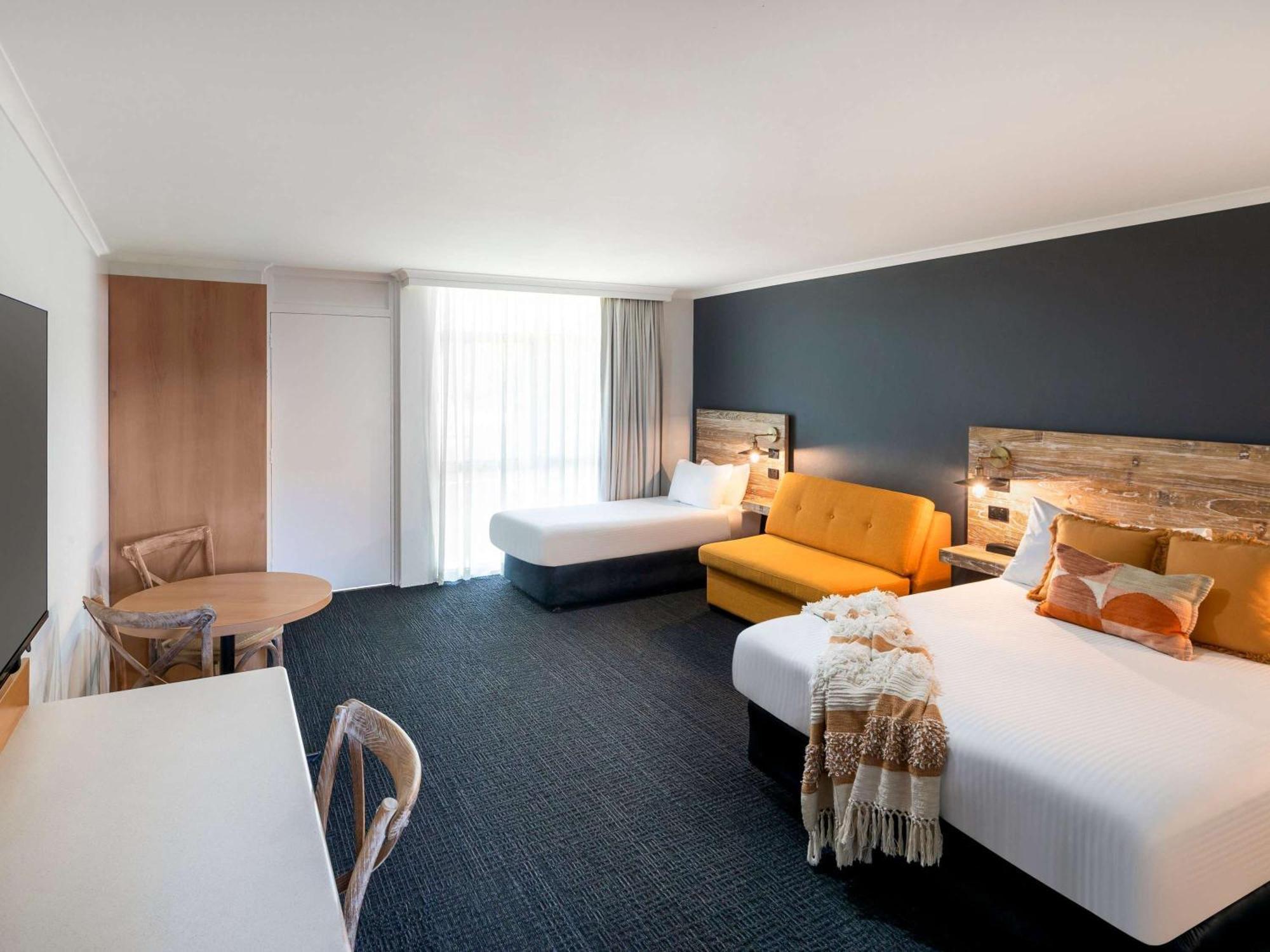 Ibis Styles Orange Hotel Ngoại thất bức ảnh
